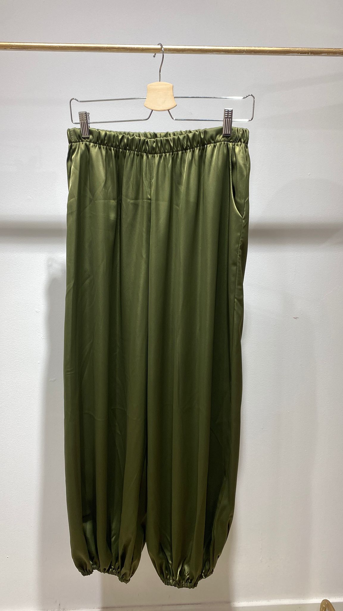 Pantalón Satén Kaki