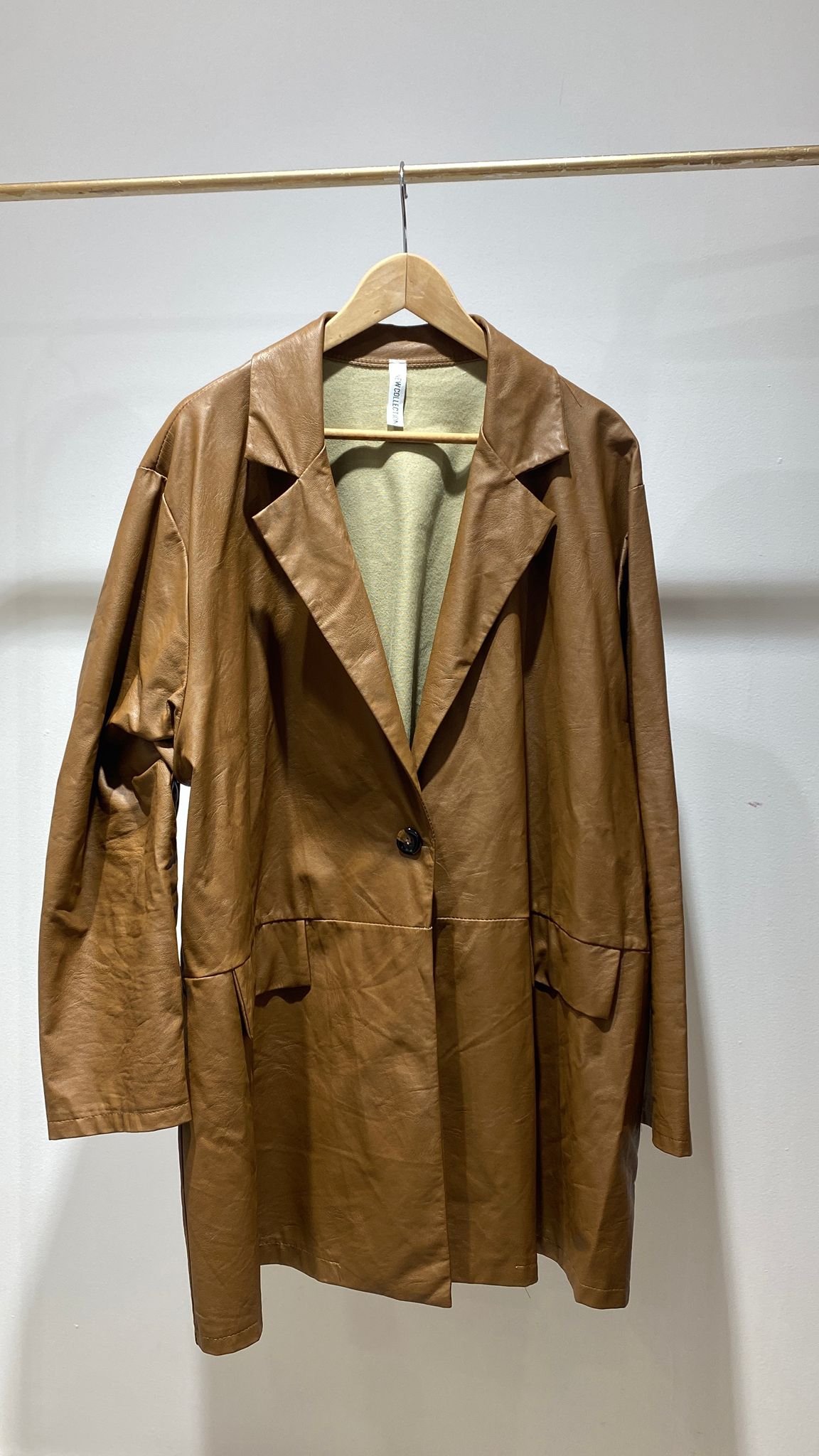 Chaqueta 3/4 negra Eco Piel Marrón