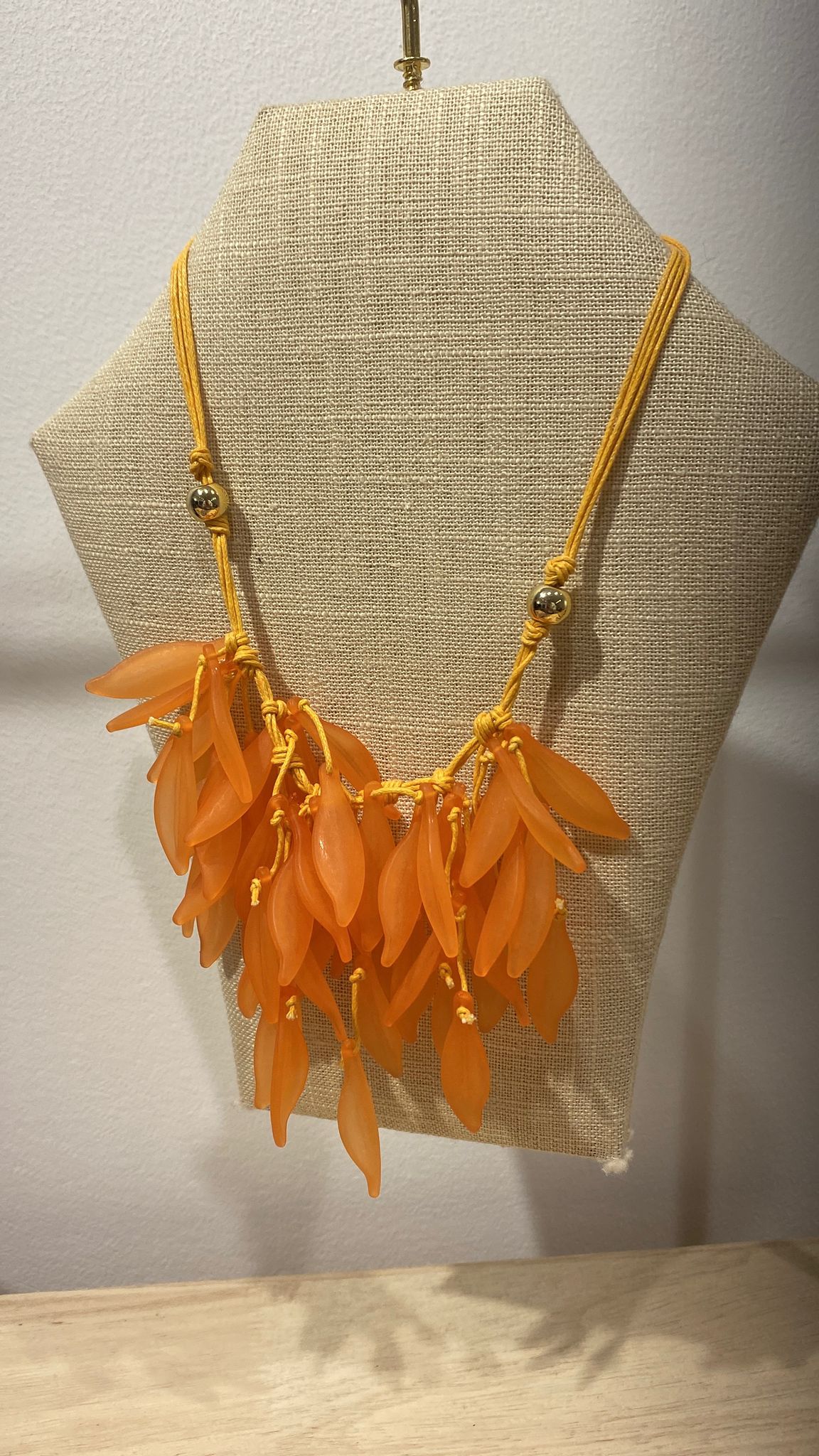 Collar Naranja