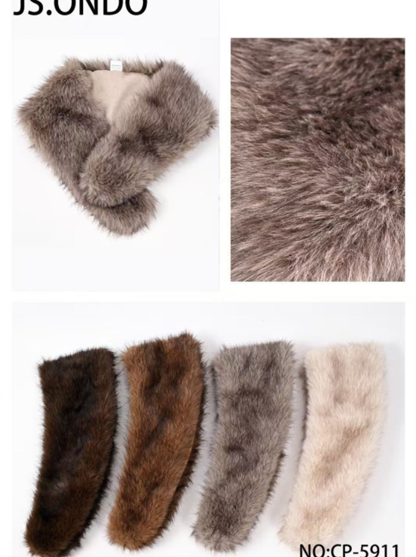 Cuello pelo sintético