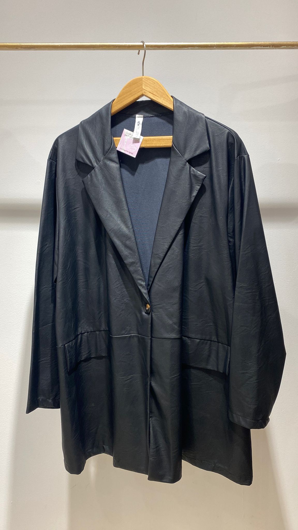 Chaqueta 3/4 negra Eco Piel